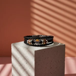 One Piece Skull Leather Bracelet Unisex Anime Jewelry for Fans